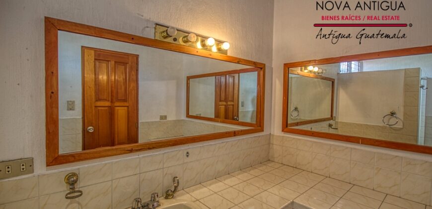 A3107 – Casa sin muebles de 5 habitaciones