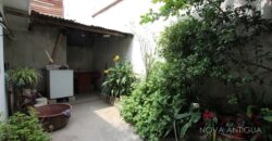 E236 – Ample house for rent in the area of Santa Ana