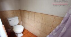 E236 – Ample house for rent in the area of Santa Ana