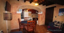 A3386 – Beautiful two-bedroom apartment in the center of Antigua