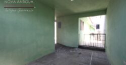 T106 – Amplia casa en renta en Condominio privado