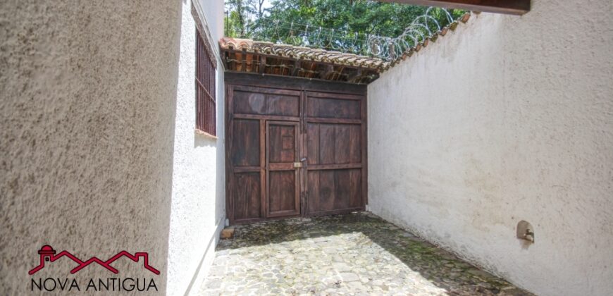 D272 – 4 bedroom house for sale