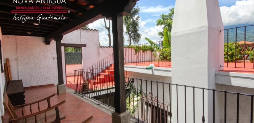 D272 – 4 bedroom house for sale