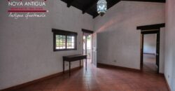 D272 – Casa en venta de 4 habitaciones en Tetuan