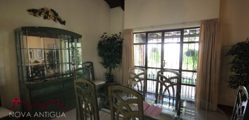 G256 – Comfortable furnished property in residential area