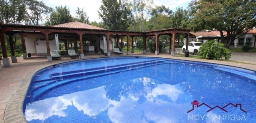 G256 – Comfortable furnished property in residential area