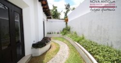 A1088 – House in gated community in central Antigua