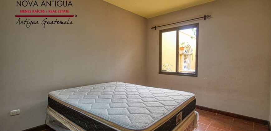 B285 – 1 level home in gated community with swimming pool