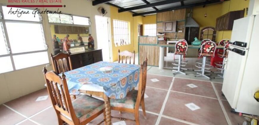 EH211 – Ample house for rent in the area of el Hato