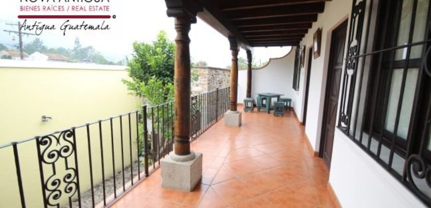 I292 – Amplia casa en renta en San Pedro Las Huertas