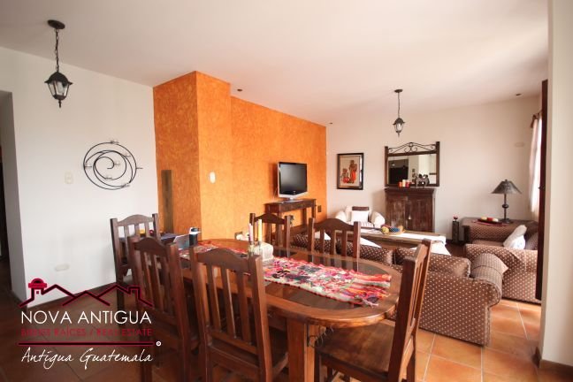 B287 – Apartment for rent in residential area.
