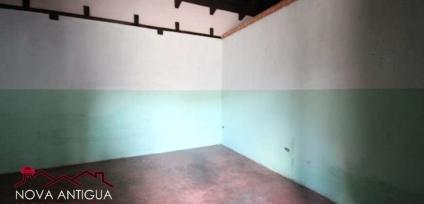 A1101 – Amplia propiedad en renta en Antigua Guatemala