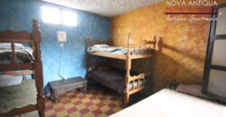 A1104 – Hostal en renta a una cuadra de la Calzada Santa Lucía