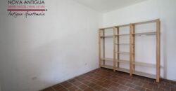 D275 – Casa en renta en área residencial