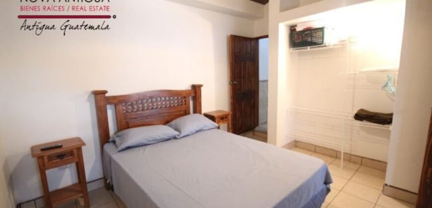 D276 – Apartamento en segundo nivel amueblado