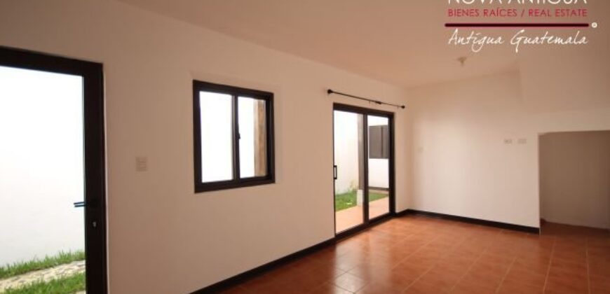 I296 – Recently built house in the area of San Pedro las Huertas