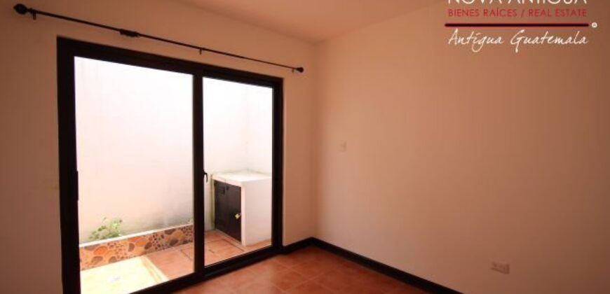 I296 – Recently built house in the area of San Pedro las Huertas