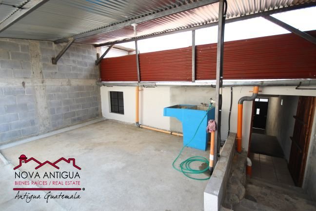 F349 – Cómoda casa en renta en Pastores
