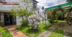 J512 – Beautiful and ample house in San Miguel Escobar