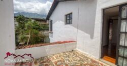 J512 – Beautiful and ample house in San Miguel Escobar