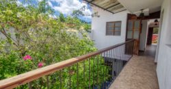 A3121 – Ample and beautiful house in the center of Antigua