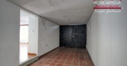 J512 – Beautiful and ample house in San Miguel Escobar