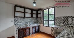 J512 – Beautiful and ample house in San Miguel Escobar