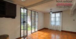 J512 – Hermosa y amplia casa en San Miguel Escobar