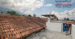 J512 – Hermosa y amplia casa en San Miguel Escobar