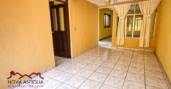 A3128 – Ample house for rent in calm sector