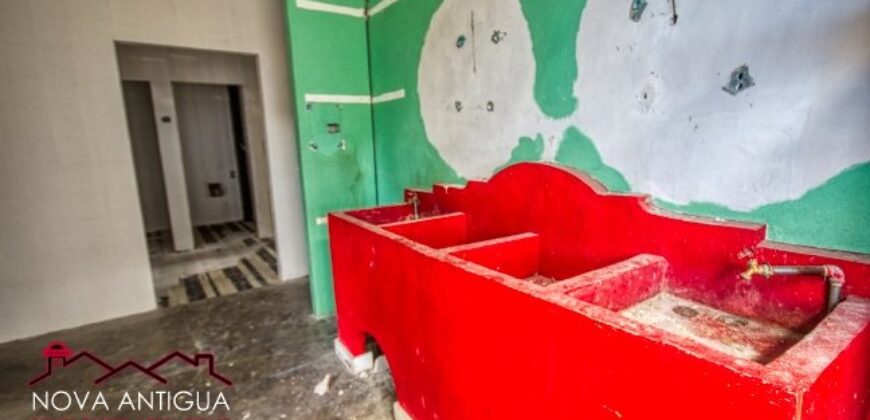 A3127 – Amplio y espacioso local en renta