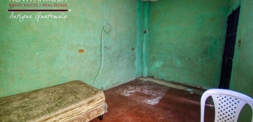 F351 – Amplia propiedad en renta de 6 habitaciones