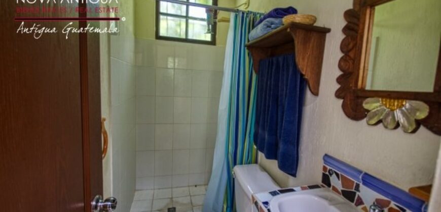 I297 – Cozy property for rent in residential area