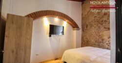 A3132 – House for sale within walking distance of the central park