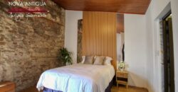 A3132 – House for sale within walking distance of the central park