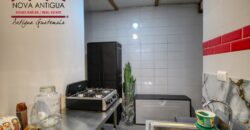 A3132 – Casa en venta a poca distancia del parque central