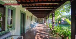 A4111 – Large residence in central Antigua