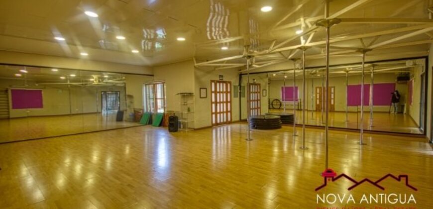 J513 – Space for rent inside sports club