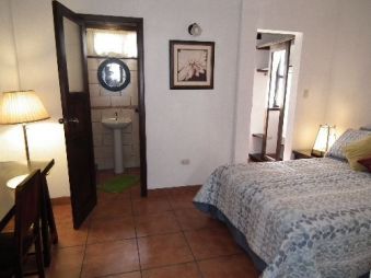 A3047 – 1 BEDROOM APARTMENT IN THE CENTER OF ANTIGUA