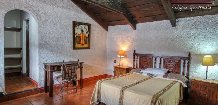 A220 – 1 BEDROOM APARTMENT IN PRESTIGE COMPLEX