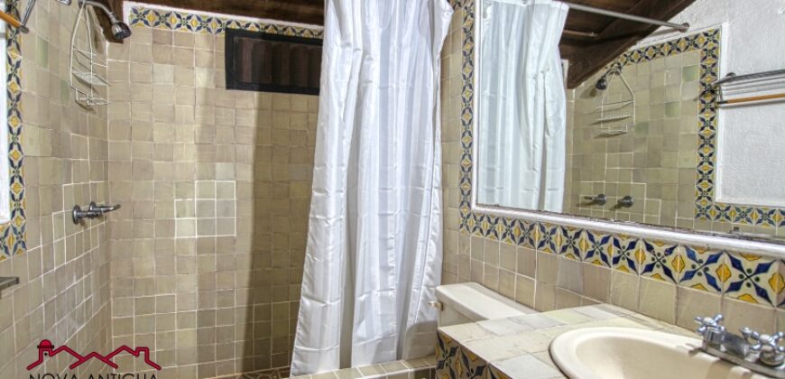 A220 – 1 BEDROOM APARTMENT IN PRESTIGE COMPLEX