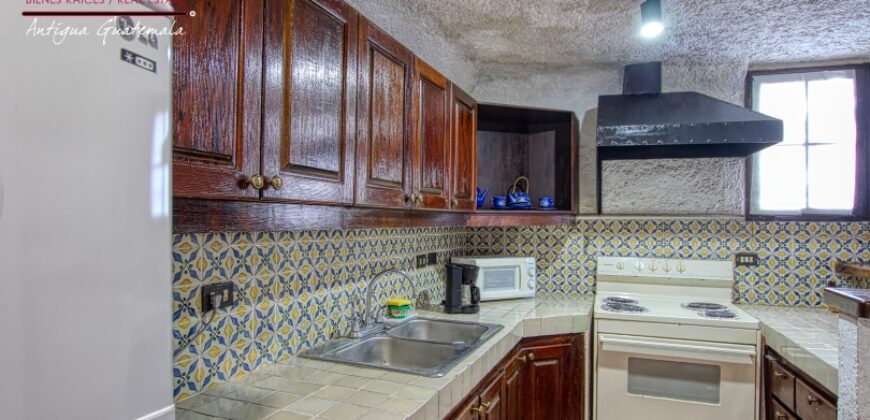 A220 – 1 BEDROOM APARTMENT IN PRESTIGE COMPLEX