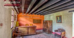 A93 – 10 ROOMS HOTEL IN THE CENTER OF ANTIGUA – GREAT OPPORTUNITY –