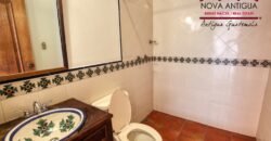 B205 – 3 bedrooms house unfurnished