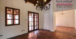 B205 – 3 bedrooms house unfurnished
