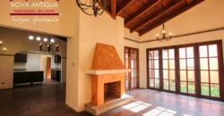 B205 – 3 bedrooms house unfurnished