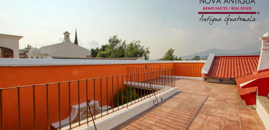 B205 – Casa en renta 3 habitaciones sin muebles