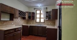 B246 – Casa de 3 habitaciones sin muebles