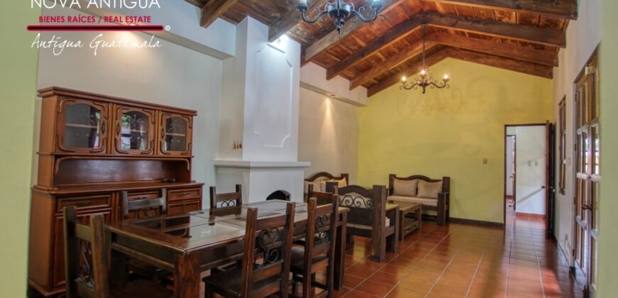 B246 – House for rent 3 bedrooms unfurnished