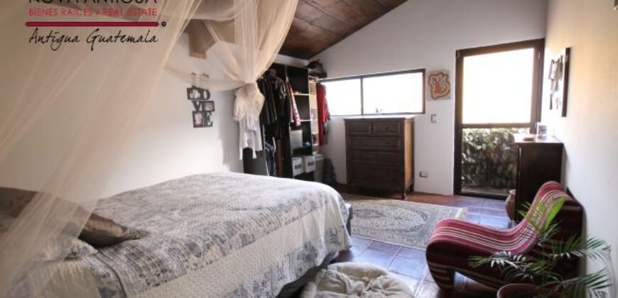 Q223 – Casa en renta en San Juan del Obispo